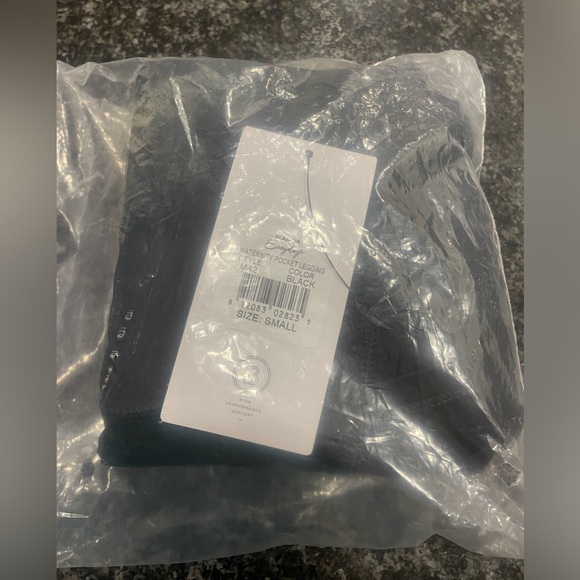 BLANQI Everyday Maternity Pocket Leggings Size Small Black - Picture 5 of 5